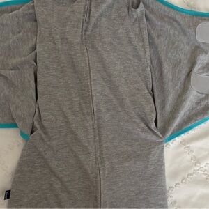 Halo Sleepsack Size Small Grey Ideal Temp Zip Swaddle Baby Sleep Sack NB